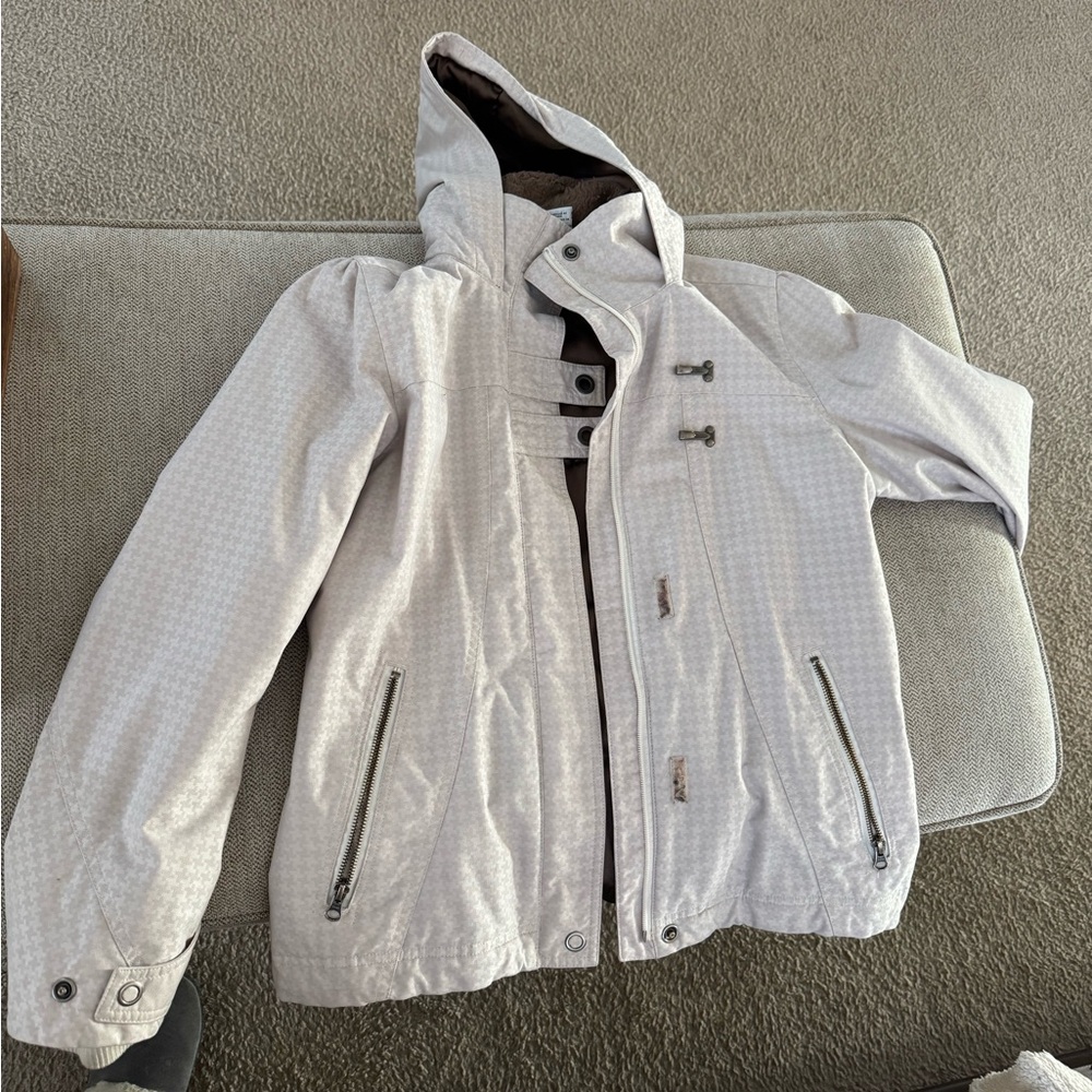 Columbia skiing jacket